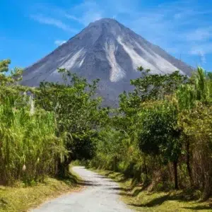 Blick auf den Vulkan Arenal vom Nationalpark aus