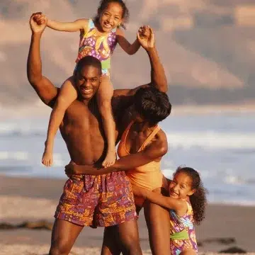 Familienbande 6 Familie am Strand